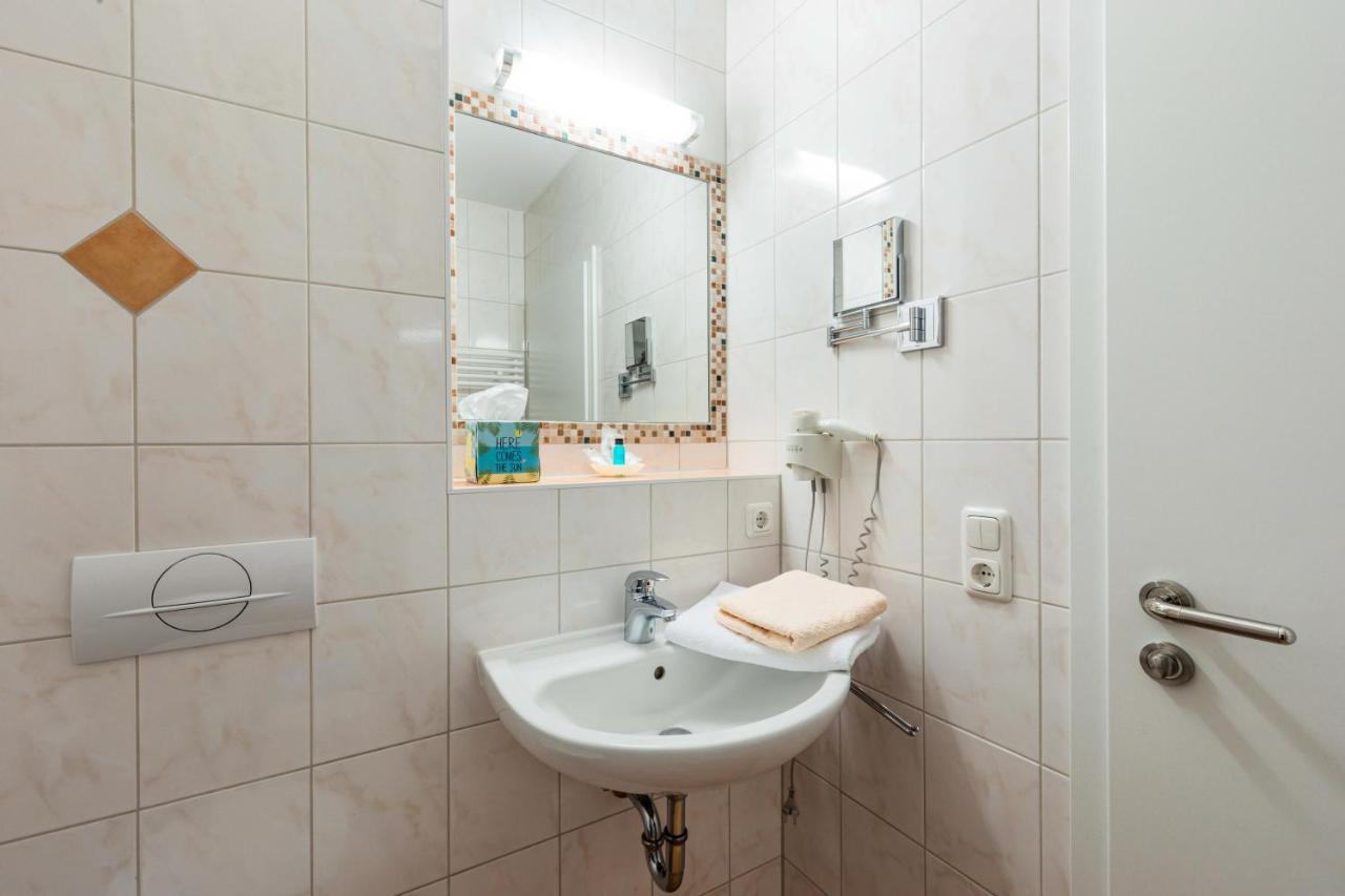 Gasthaus Hotel Ostermeier Attenkirchen Kültér fotó